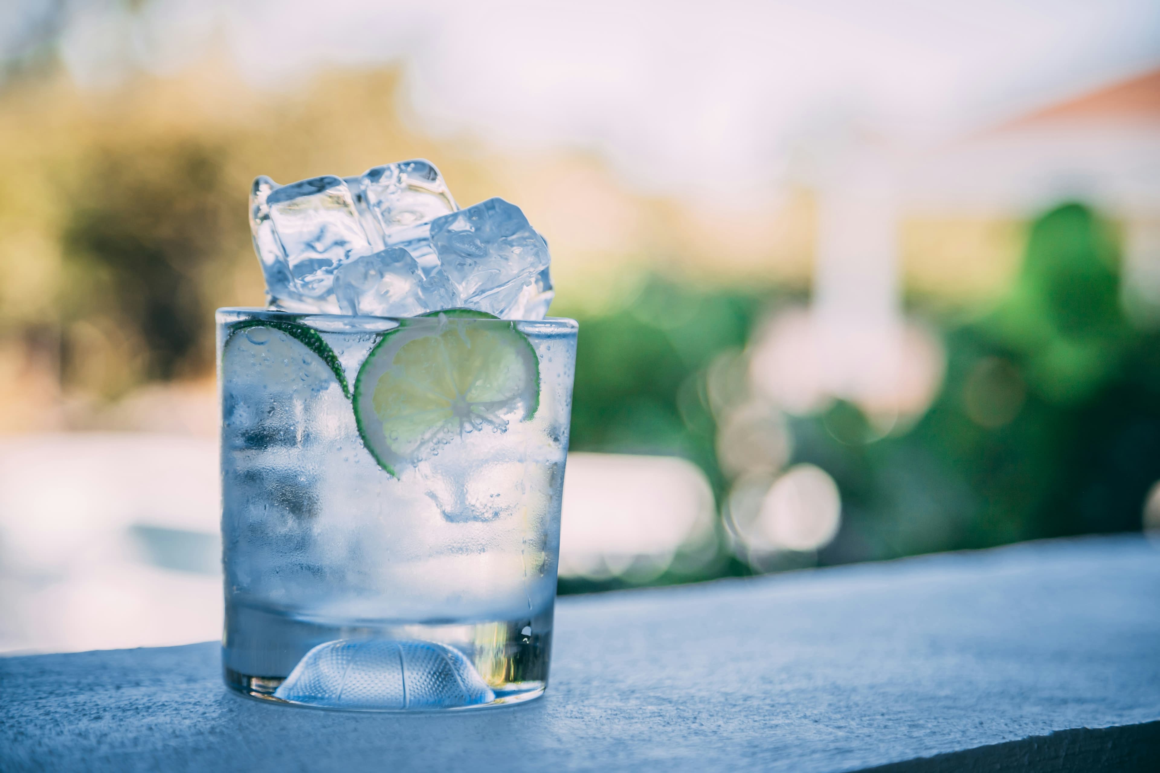 Photo of the McCreadie cocktail in a cold glass